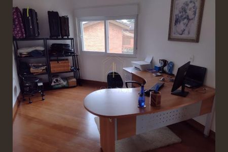 Casa de condomínio à venda com 460m², 4 quartos e 3 vagas