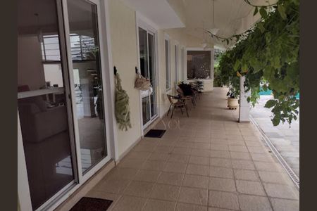 Casa de condomínio à venda com 460m², 4 quartos e 3 vagas