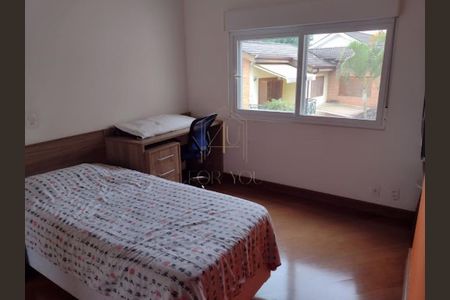 Casa de condomínio à venda com 460m², 4 quartos e 3 vagas