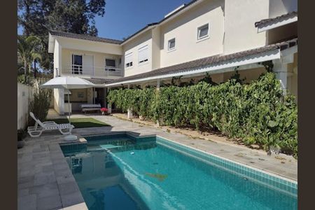 Casa de condomínio à venda com 460m², 4 quartos e 3 vagas