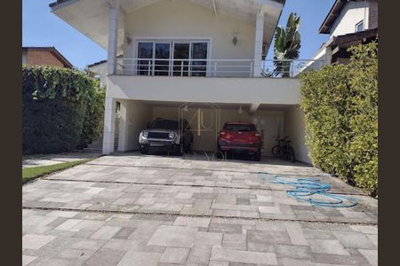 Casa de condomínio à venda com 460m², 4 quartos e 3 vagas