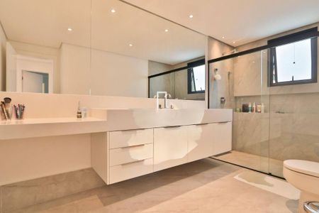 Casa à venda com 549m², 5 quartos e 9 vagas