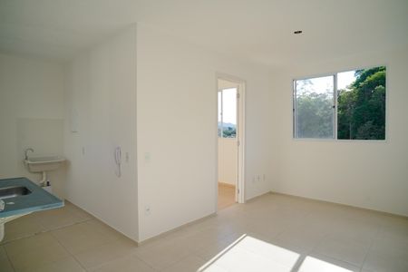 Sala de apartamento para alugar com 2 quartos, 40m² em São José de Imbassai, Maricá