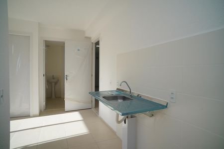 Cozinha de apartamento para alugar com 2 quartos, 40m² em São José de Imbassai, Maricá