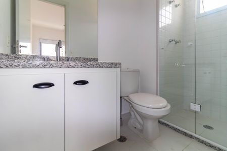 Apartamento para alugar com 58m², 2 quartos e 1 vaga Apartamento para alugar com 58m², 2 quartos e 1 vagaBanheiro da Suíte