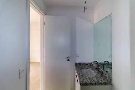 Apartamento para alugar com 58m², 2 quartos e 1 vaga Apartamento para alugar com 58m², 2 quartos e 1 vagaBanheiro 2