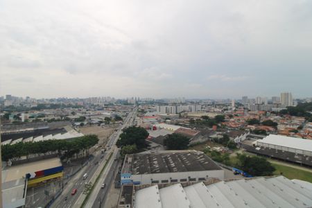 Vista janela da sala de apartamento para alugar com 2 quartos, 34m² em Socorro, São Paulo