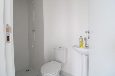 Apartamento para alugar com 34m², 2 quartos e sem vagaBanheiro