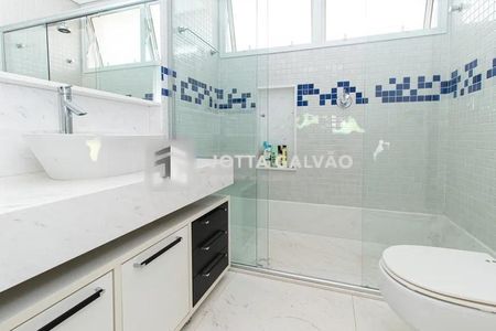 Casa de condomínio à venda com 435m², 4 quartos e 4 vagas