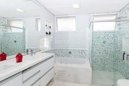 Casa de condomínio à venda com 435m², 4 quartos e 4 vagas