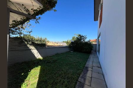 Casa à venda com 620m², 4 quartos e 6 vagas