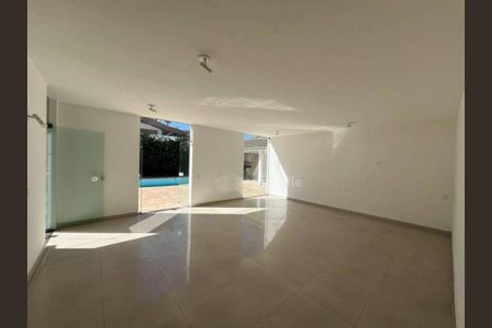 Casa à venda com 620m², 4 quartos e 6 vagas