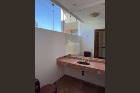 Casa à venda com 620m², 4 quartos e 6 vagas