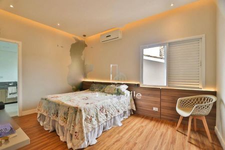 Casa à venda com 5 quartos, 325m² em Residencial Nove (Alphaville), Santana de Parnaíba