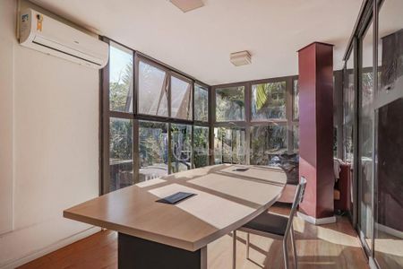 Casa à venda com 4 quartos, 452m² em Alphaville, Santana de Parnaíba