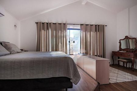 Casa à venda com 4 quartos, 452m² em Alphaville, Santana de Parnaíba