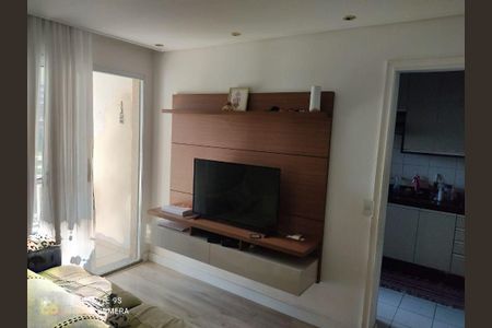 Apartamento à venda com 3 quartos, 73m² em Jardim Tupanci, Barueri