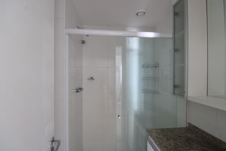 Casa para alugar com 92m², 3 quartos e 1 vagaBanheiro social