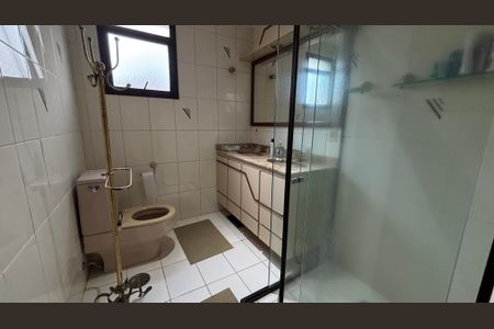 Apartamento à venda com 310m², 3 quartos e 3 vagasBanheiro