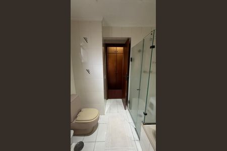 Apartamento à venda com 310m², 3 quartos e 3 vagasBanheiro da Suíte 