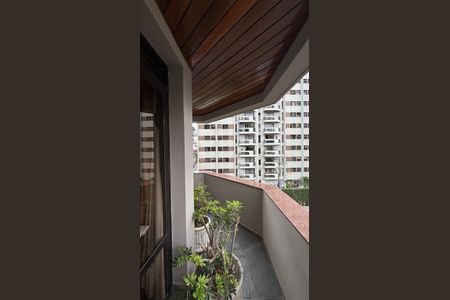 Apartamento à venda com 310m², 3 quartos e 3 vagasSala - Sala de Estar Varanda