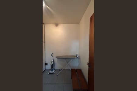 Apartamento à venda com 310m², 3 quartos e 3 vagasÁrea de Serviço - Quarto de Apoio