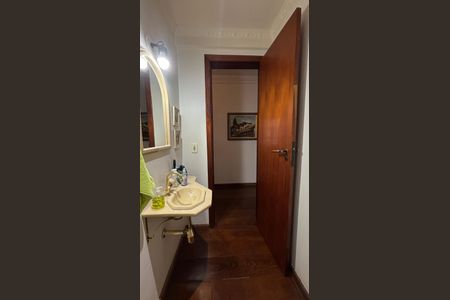 Apartamento à venda com 310m², 3 quartos e 3 vagasLavabo