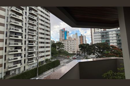 Apartamento à venda com 310m², 3 quartos e 3 vagasSala - Sala de Estar Varanda