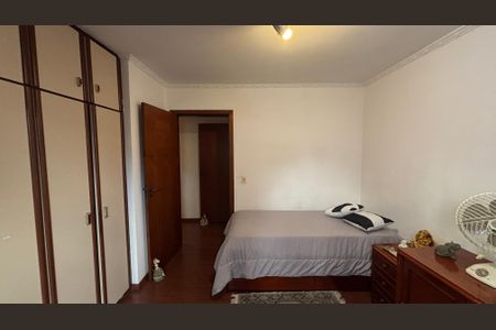 Apartamento à venda com 310m², 3 quartos e 3 vagasQuarto 2