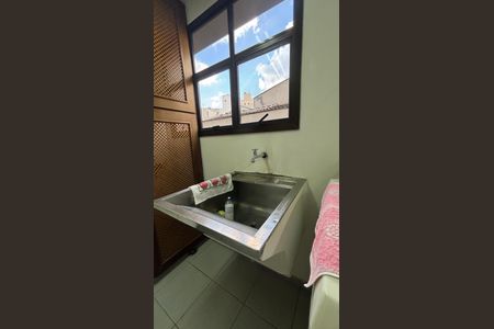 Apartamento à venda com 310m², 3 quartos e 3 vagasÁrea de Serviço