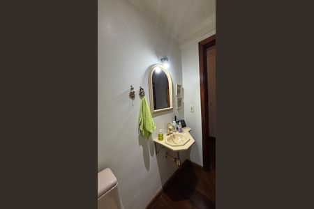 Apartamento à venda com 310m², 3 quartos e 3 vagasLavabo