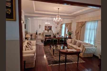 Casa à venda com 5 quartos, 500m² em Alphaville Industrial, Barueri