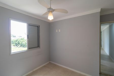 Apartamento à venda com 55m², 2 quartos e 1 vagaQuarto 02