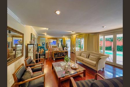 Casa à venda com 4 quartos, 450m² em Residencial Cinco (Alphaville), Santana de Parnaíba