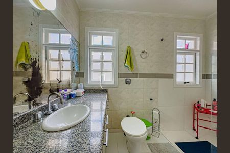 Casa à venda com 450m², 4 quartos e 4 vagas