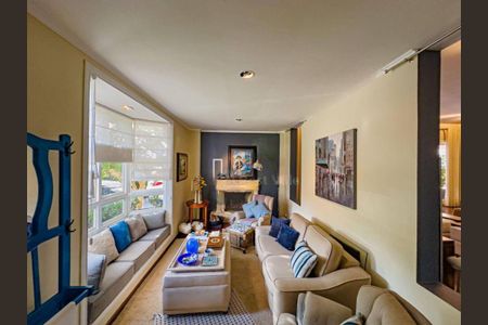 Casa à venda com 450m², 4 quartos e 4 vagas