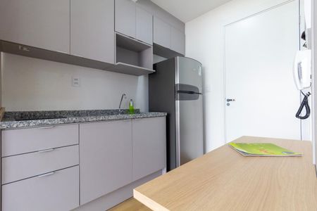Studio para alugar com 28m², 1 quarto e sem vaga Studio para alugar com 28m², 1 quarto e sem vagaStudio