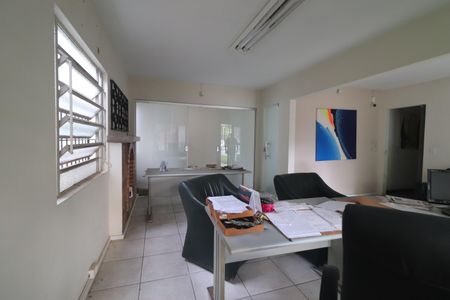 Casa para alugar com 4 quartos, 250m² em Pátria Nova, Novo Hamburgo