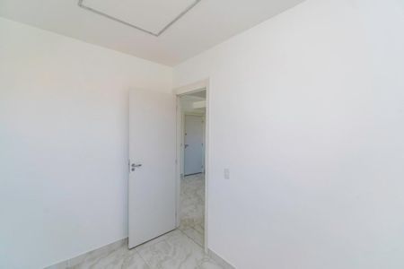 Quarto 2 de apartamento para alugar com 2 quartos, 45m² em Bonsucesso, Rio de Janeiro