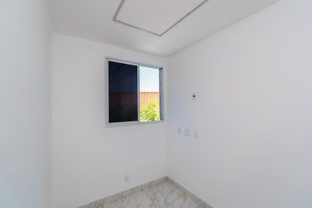 Quarto 2 de apartamento para alugar com 2 quartos, 45m² em Bonsucesso, Rio de Janeiro