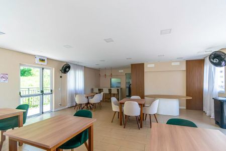 Apartamento para alugar com 45m², 2 quartos e sem vaga Apartamento para alugar com 45m², 2 quartos e sem vagaÁrea comum - Salão de festas