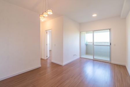 Sala de apartamento para alugar com 2 quartos, 66m² em Jardim Maria Helena, Barueri