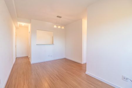 Sala de apartamento para alugar com 2 quartos, 66m² em Jardim Maria Helena, Barueri