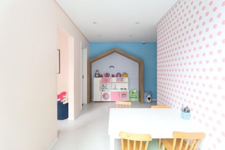 Apartamento para alugar com 43m², 2 quartos e sem vaga