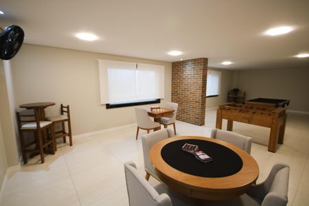 Apartamento para alugar com 69m², 2 quartos e 1 vaga Apartamento para alugar com 69m², 2 quartos e 1 vagaSala de Jogos