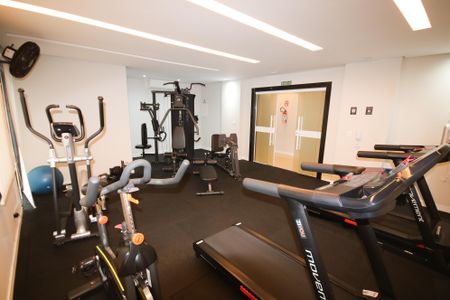 Apartamento para alugar com 69m², 2 quartos e 1 vaga Apartamento para alugar com 69m², 2 quartos e 1 vagaÁrea comum - Academia