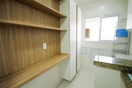 Apartamento para alugar com 69m², 2 quartos e 1 vaga Apartamento para alugar com 69m², 2 quartos e 1 vagaCozinha