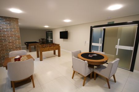 Apartamento para alugar com 69m², 2 quartos e 1 vaga Apartamento para alugar com 69m², 2 quartos e 1 vagaSala de Jogos