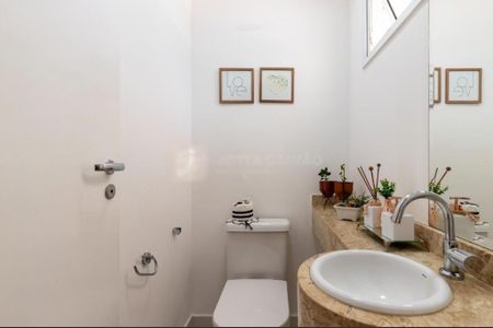 Casa de condomínio à venda com 170m², 4 quartos e 4 vagas