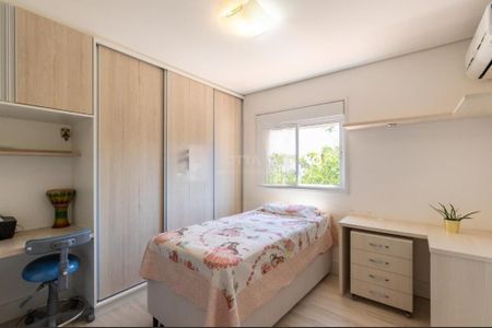 Casa de condomínio à venda com 170m², 4 quartos e 4 vagas